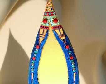 Blauer Spiegel, freie Form, handgefertigt, bemalt und mosaikartig, orientalischer Stil