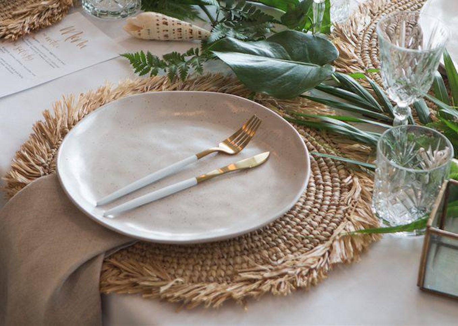 Raffia Placemats Wedding Charger Set of 10 Bali Decor and Etsy