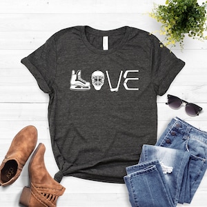 Hockey Shirt ∙ Love Hockey ∙ Ice Hockey Gift ∙ Hockey Mom T-Shirt ∙ Hockey Team Shirts ∙ #1 Hockey Fan ∙ Softstyle Unisex Tee