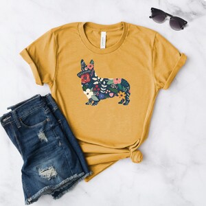 Corgi Shirt Corgi Gifts Corgi Tshirt Corgi Lover Corgi Mom Crazy Corgi Lady Corgi Dog Gifts Corgi Dog Softstyle Unisex Tee Heather Mustard