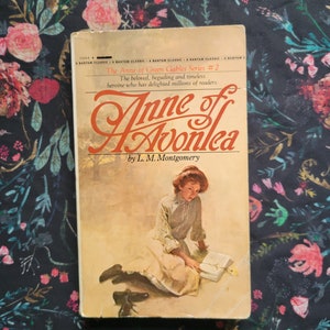 Anne of Avonlea by L.M. Montgomery, 1988