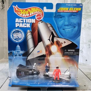 Vintage Hot Wheels – 1998 Mattel Wheels Action Pack – John Glenn Great American Hero Back in Space after 36 Years