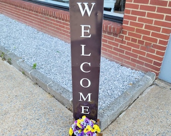 Outdoor planter box with sign holder. Farmhouse sign holder. Porch welcome.