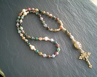 Indische Achat Rosenkranz Perlen: Gold Kruzifix, katholische Gebetskette