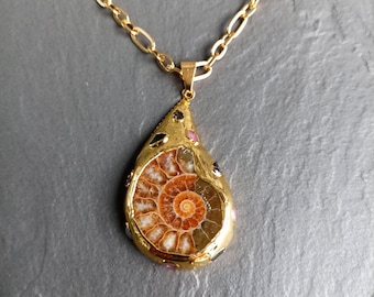 アンモナイト化石シェルネックレス、本物のアンモナイトネックレス