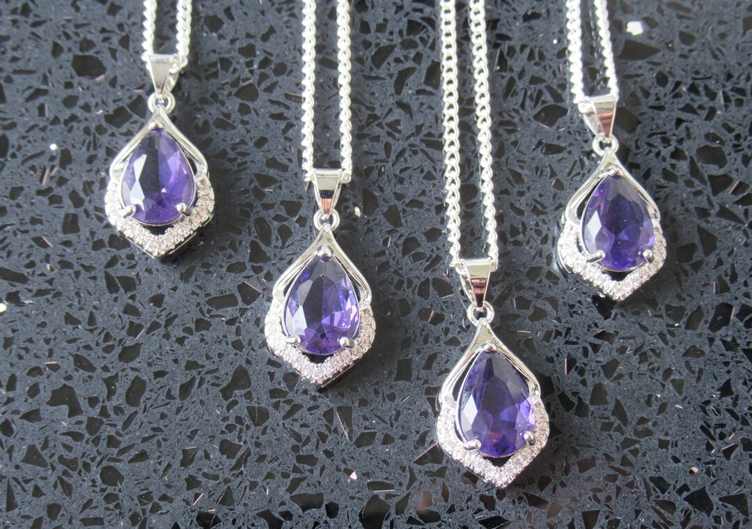 Collier Pendentif Cœur En Zircone Cubique Violette – Argenté – 45 Cm