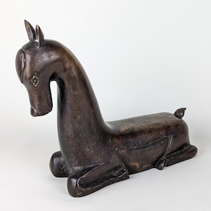 Bronze horse recumbent foal over 11 inches long and over 4 lbs.