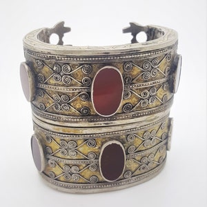 Tekke tribe bracelets Turkmenistan silver carnelian stackable classic pair of antique cuff bracelets