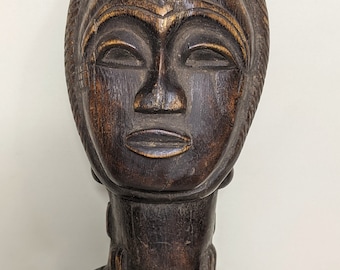 西アフリカのロビ族の古いバテバ像、収集可能な部族像、守護者の保護木