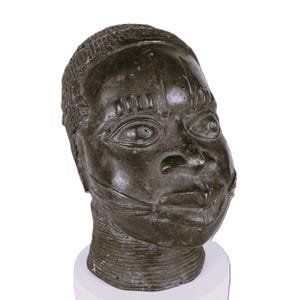 Benin bronze Oba head king bust Edo Nigeria kingdom of Benin 8.5 inches tall 5 Lbs.