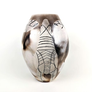 Art pottery by Bettye Barclay signed rare and early work vase 10 inches tall