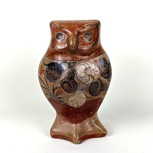 Jalisco owl large statue burnished clay circa 1960 Mexico 9.5" tall  2.9 lbs.