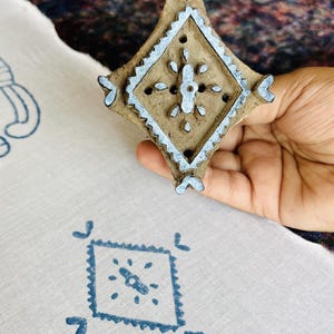 Timbro in legno con motivo mandala a diamante / Timbro in legno intagliato a mano per stampa indiana su tessuto, argilla, carta / Strumento tessile etnico