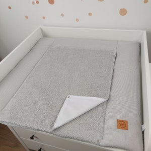 Set I Baby changing mat with detachable cover I Light Grey terry fabric waffel image 8