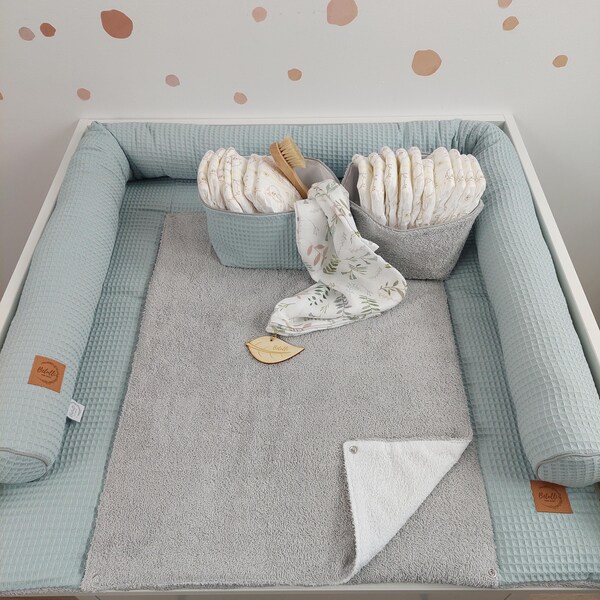 SET Baby changing mat with waterproof detachable cover with snaps. I Light Grey terry fabric Sage waffel