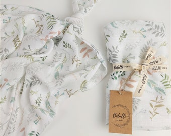 Swaddle blanket - diaper - bamboo muslin - Natural diaper - Baby diaper - Baby gift - Layette for Baby - flowers leaves