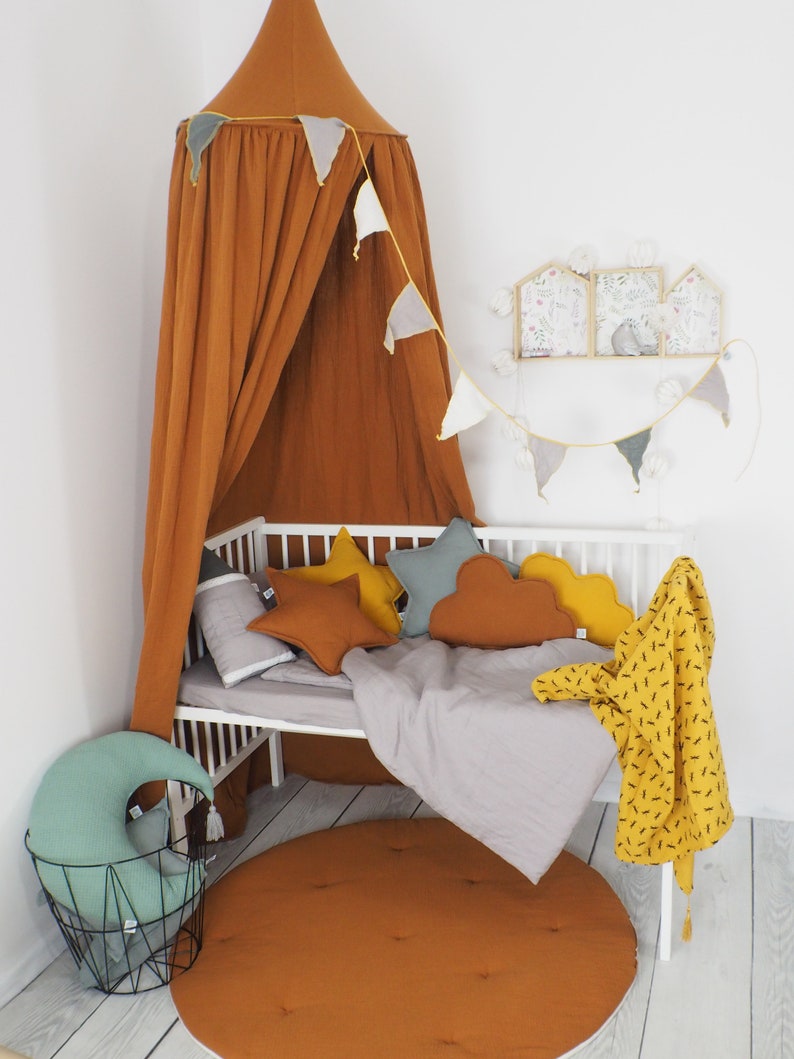 Baldaquin de mousseline Caramel / Ciel de lit bebe / Chambre d'enfant / Chambre de bébé / Dais de mousseline / Tapis Coussin image 3