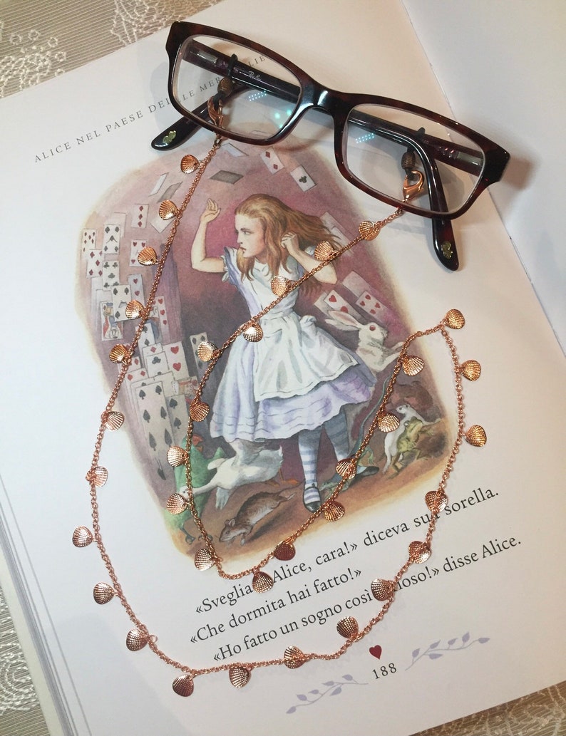 sunglasses chain with little shells Eyeglasses chain