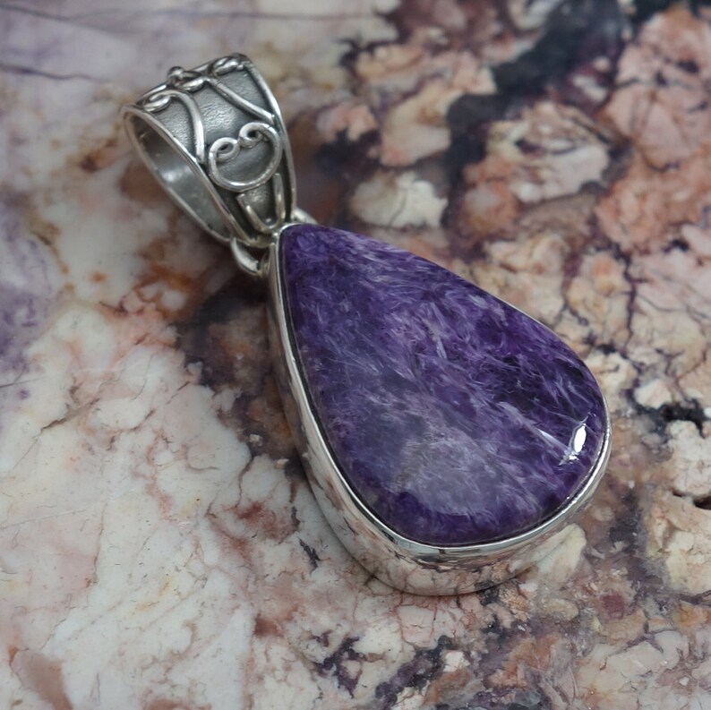 Chariote Pendant Russian Stone Handmade Jewelry bali Jewelry Small Pendant