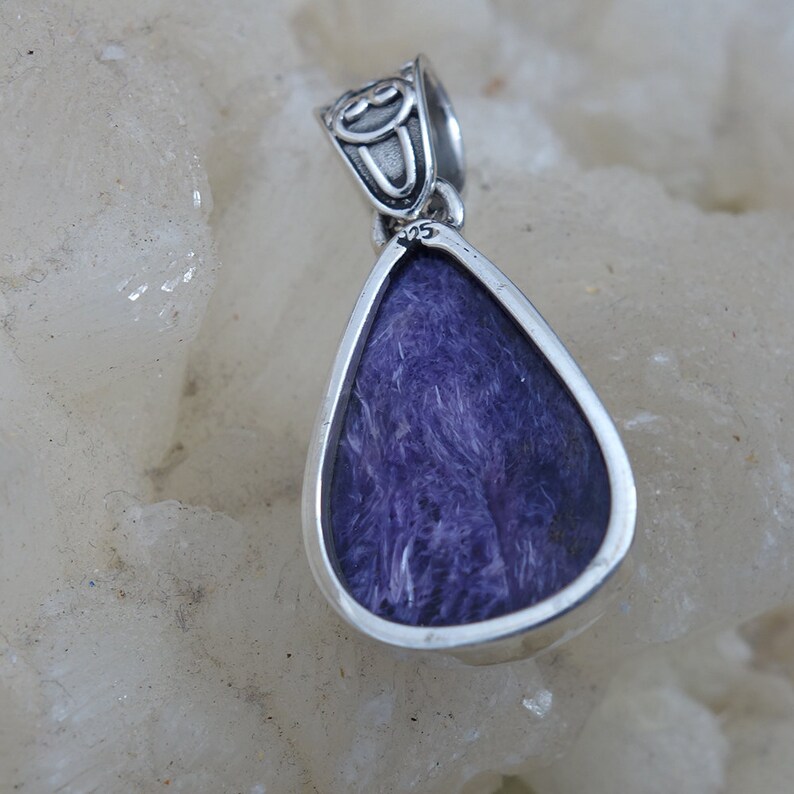 Chariote Pendant Russian Stone Handmade Jewelry bali Jewelry Small Pendant