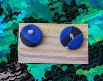 2 tone blue discs stud earrings with glow in the dark, polymer clay earrings