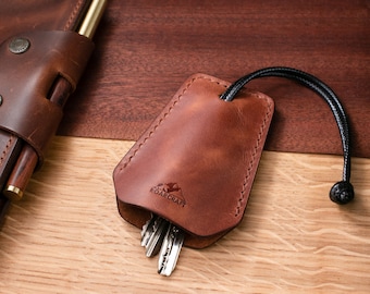 Leather Key Case, Leather Key Holder with Pull Strap, Key Holder, Key Case with Keyring, New Home Gift, Minimalist Key Holder