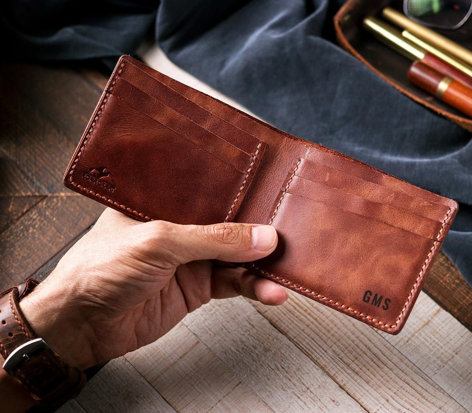 CALVIN KLEIN EST.1978 】Leather Wallet | almasarat.edu.sa