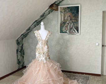 ivory/blush pink bridal floral dress inga ezergale design rose collection. Wedding dress Rose Collection from Inga Ezergale Design
