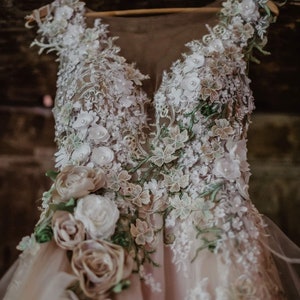 Ivory/blush pink bridal floral dress Inga Ezergale design Rose Collection. image 4