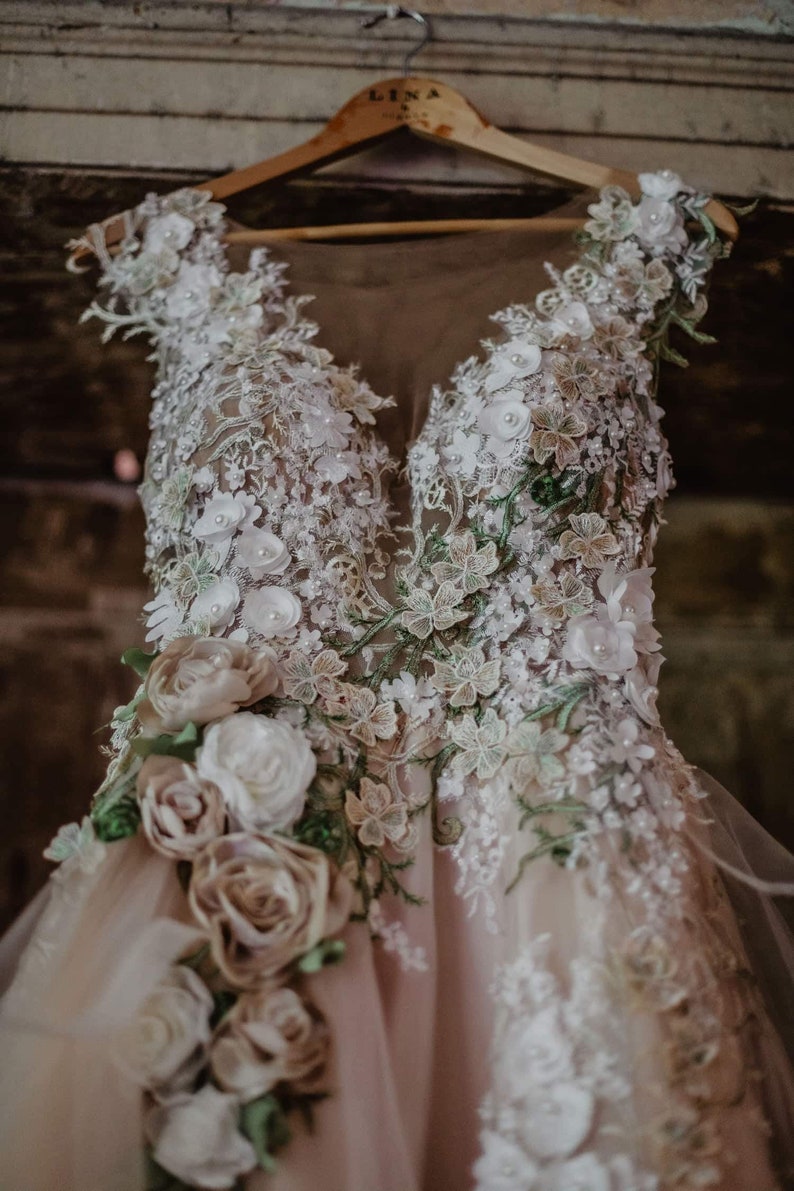 Ivory/blush pink bridal floral dress Inga Ezergale design Rose Collection. image 4