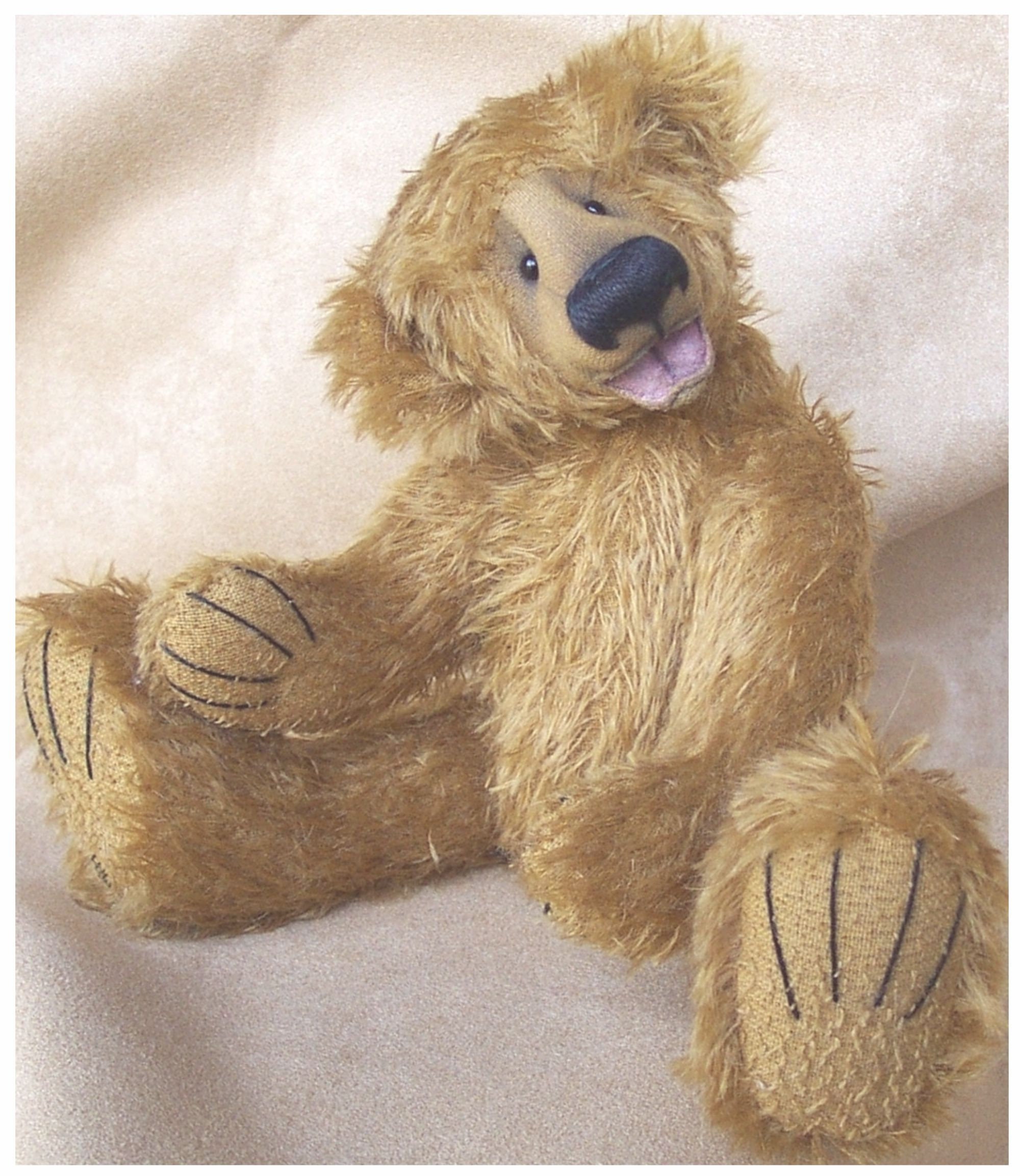 Bear Keychain 4 Inches (10 cm), Teddy Bear Pattern, Christmas Bear | HomkaPatterns