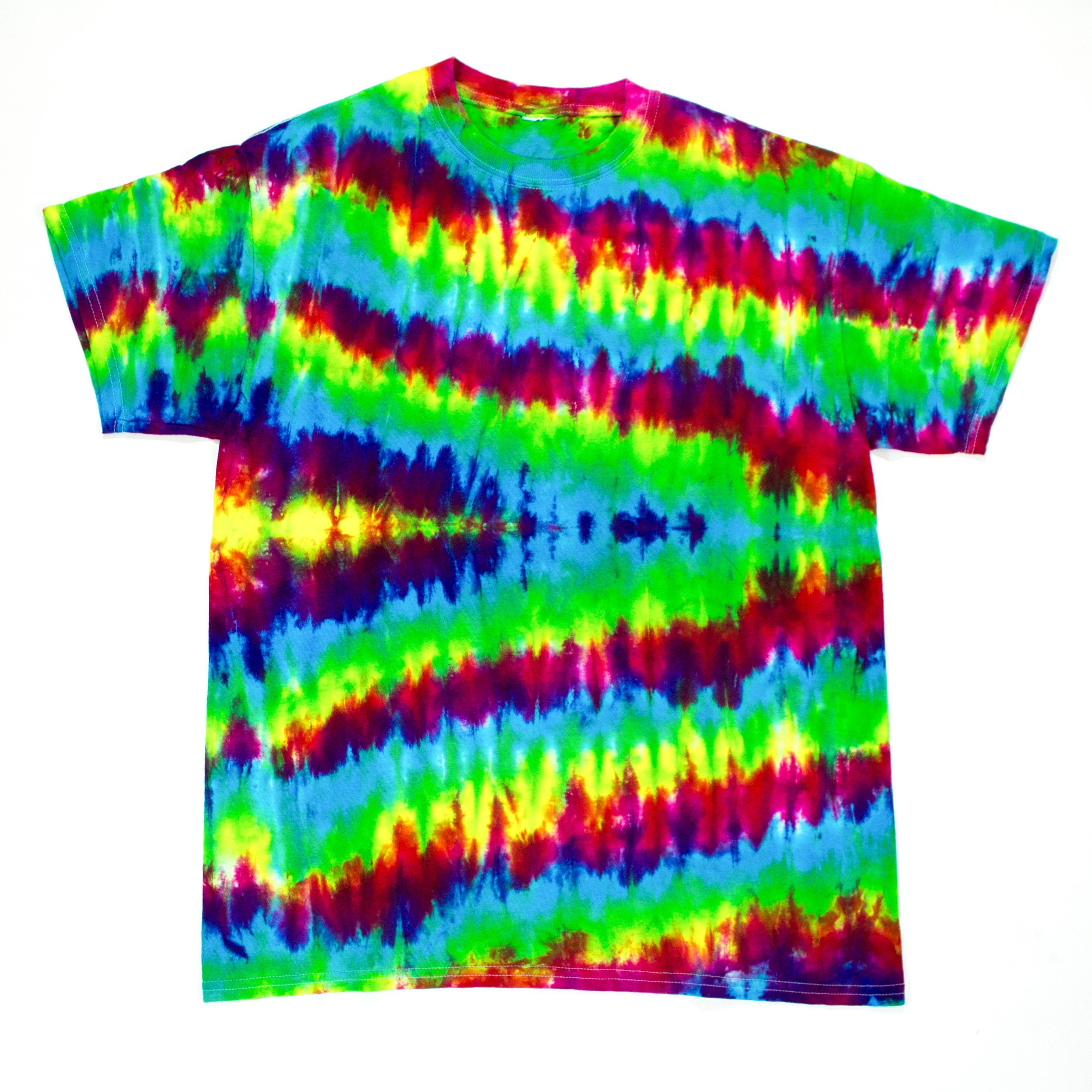 Size Medium Rainbow Waves Tie Dye T-Shirt | Etsy