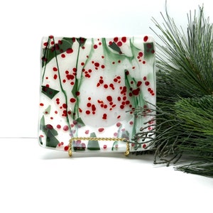 Christmas Holly Berry Plate, Fused Glass Candy Dish, Candle Plate, Glass Display Art, Trinket Dish, Candle Plate, Christmas Home Decor