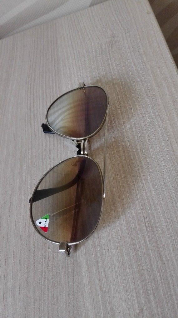 vintage 1980s sunglasses