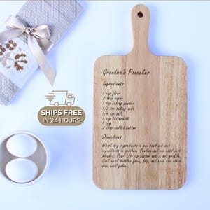 Recipe Cutting Board, Personalized Cutting Board, Custom Engraved Recipe, Handwriting Recipe Board – Keepsake Gift for Mom, Grandma, Wedding