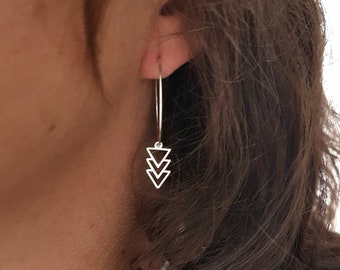 Meena - Pendientes de aro de plata 925 con dije triangular, idea de regalo para ella