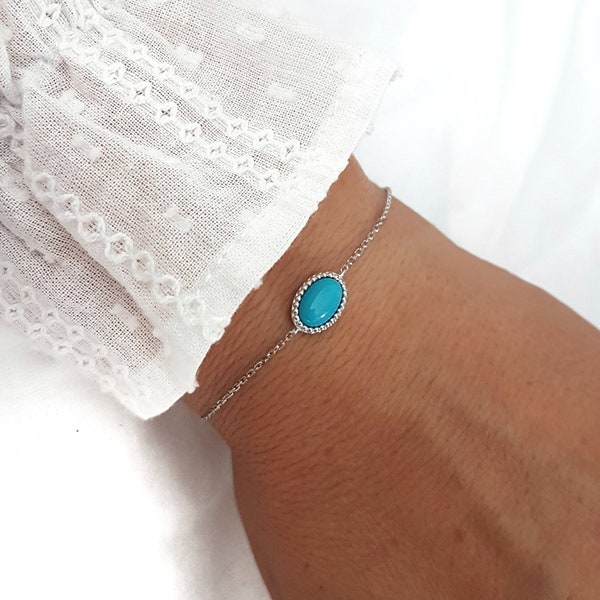 HOANI bracelet en argent et pierre ovale turquoise.