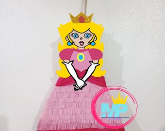 Princess Peach mini piñatas.  Princess Peach Party Centerpiece. Princess Peach Party Favors.