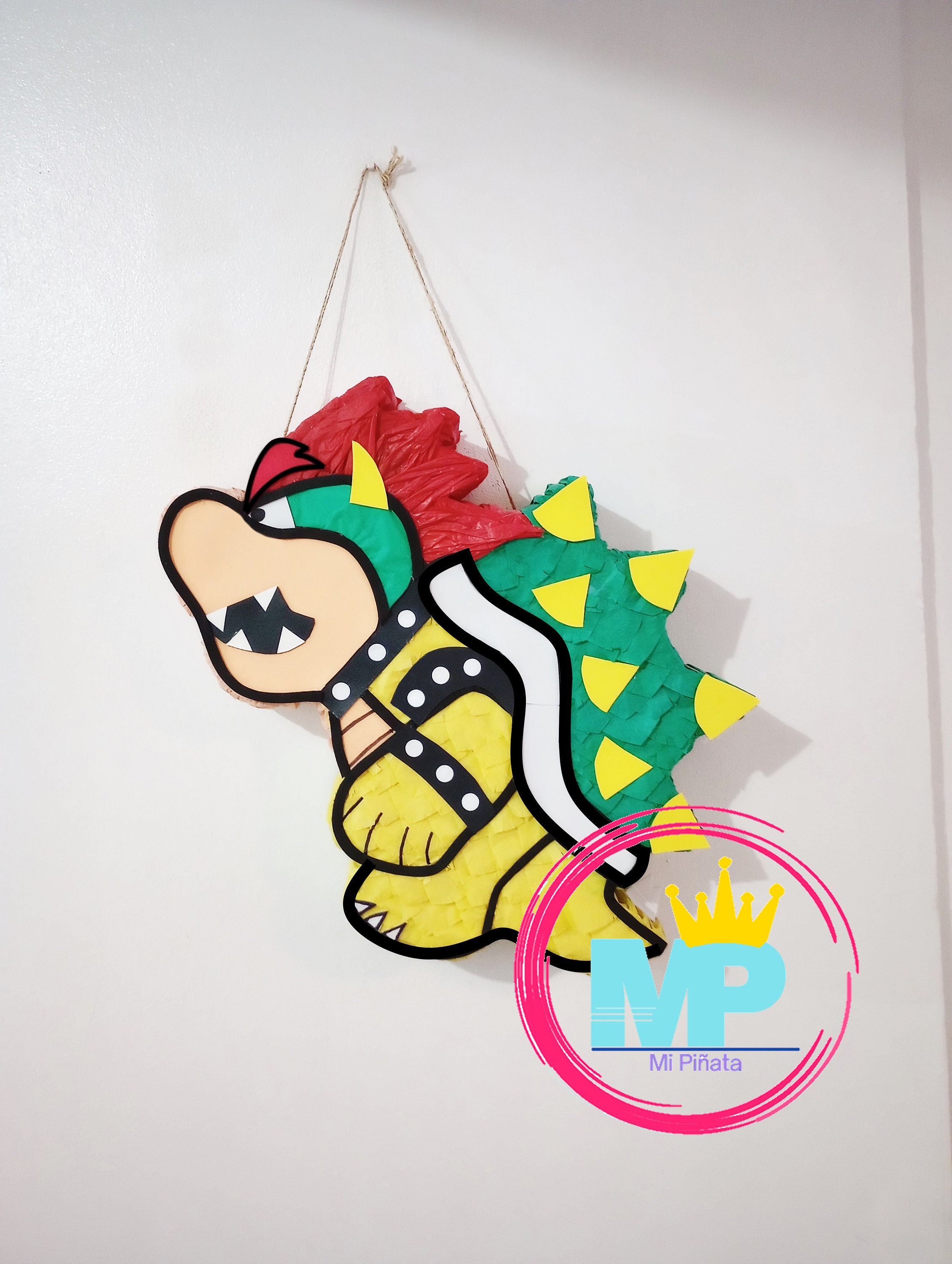 Super Mario ! Piñata 🔨🔨 - Zoey's Bakehouse