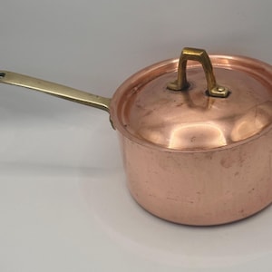 Vintage Paul Revere Copper Saucepan & Lid w/ Brass Finial USA Made Tin Lined Cookware. French Country Rustic Farmhouse Kitchen Stove Accent