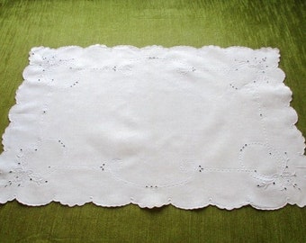 Antique Tray cloth - Madeira Hand embroidery decoration - Irish Linen - 16" x 23".