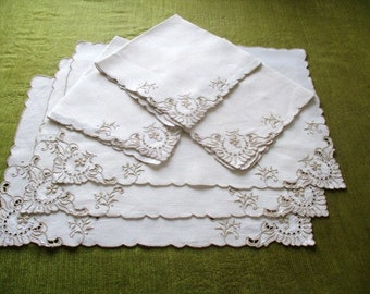 3 Antique Place Mats + 3 Dinner napkins - Madeira hand embroidery