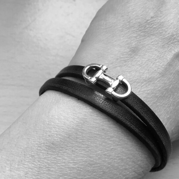 WRAP Bracelet cuir véritable noir vintage, passant argent mors équitation -  deux tours -  fermoir aimanté argent