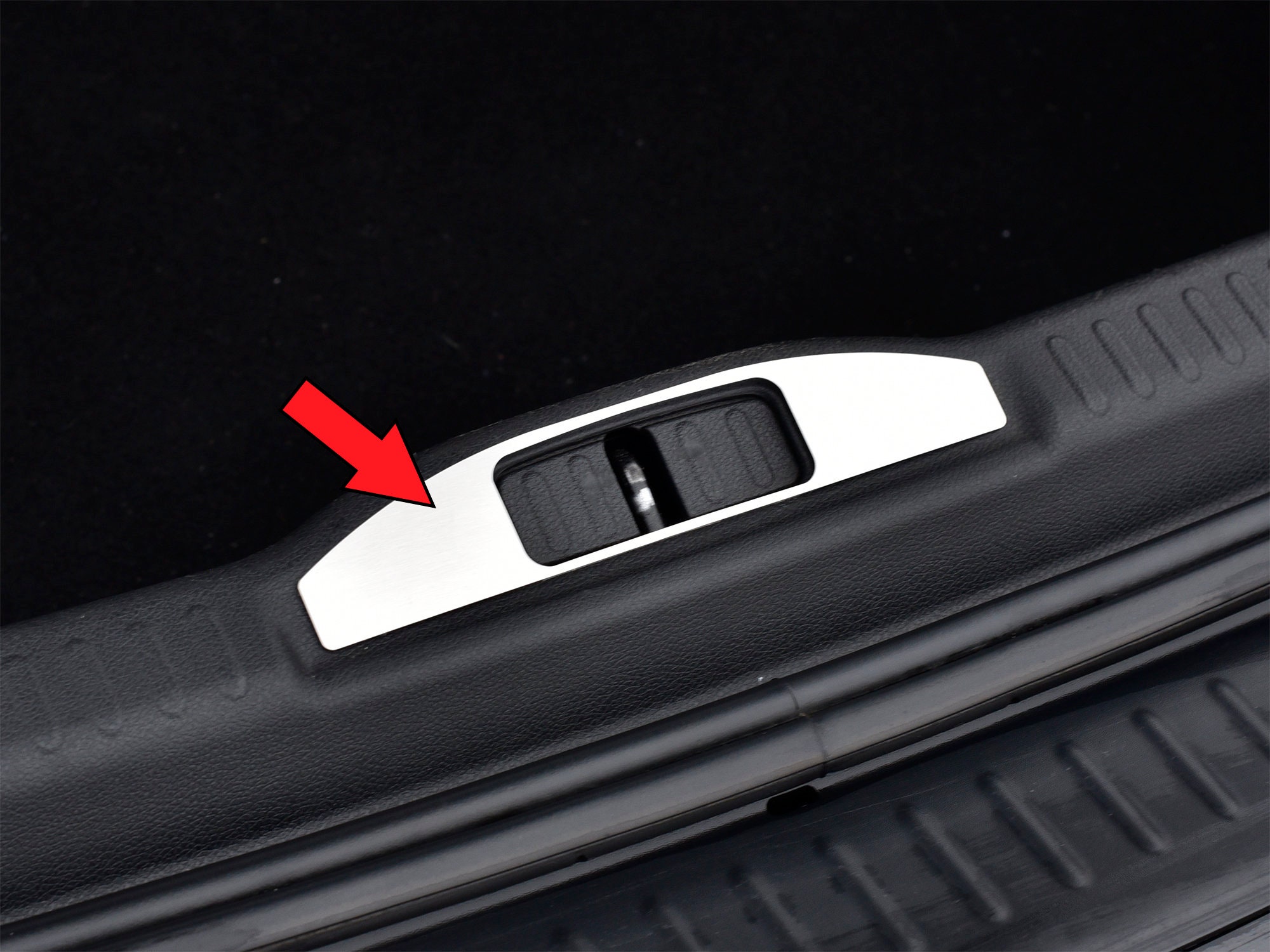 Housses de siège auto sur mesure Peugeot 206 Tuning noir et blanc