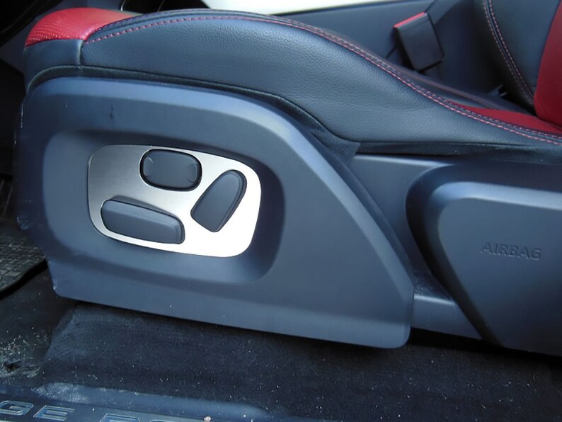 1 Pezzo Tappetini Cornice Targa Inox Metallo Spazzolato Interni Fatto su Misura Decorazioni Tuning autoCOVR Copertura in Acciaio per 2011-2018 Evoque