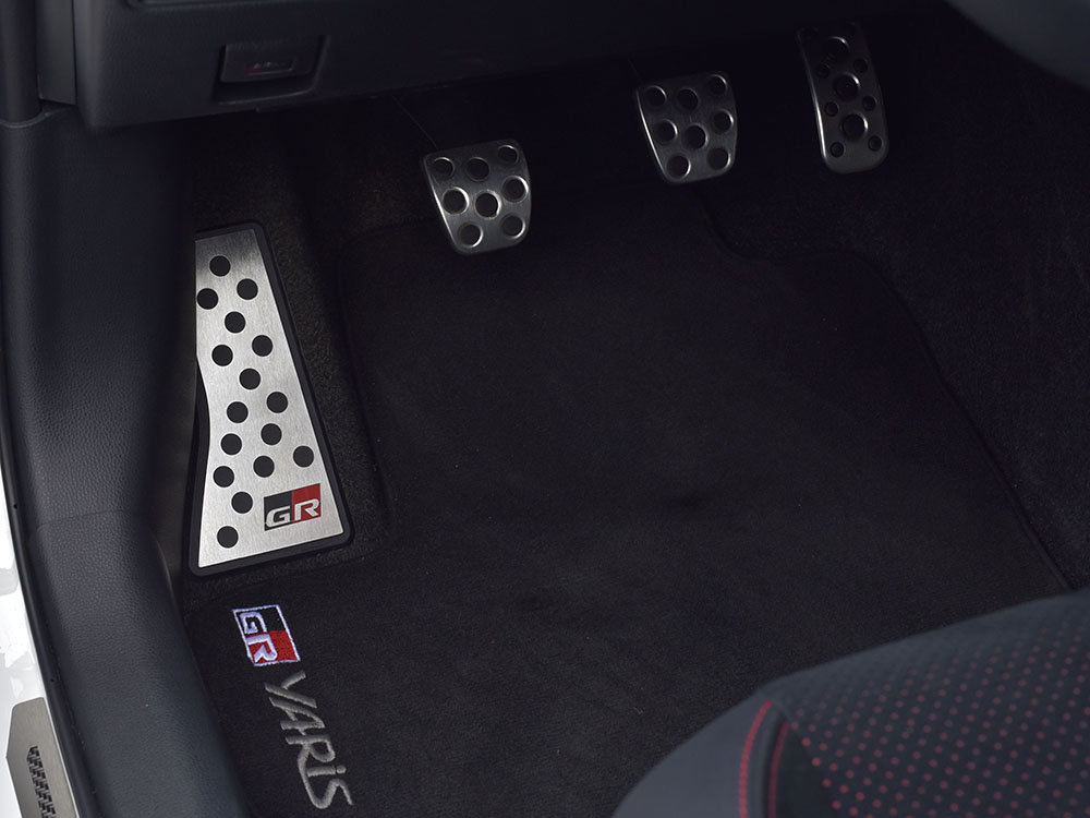 1 Stück Stahlring Dekor Platte Gebürstet XP210 Zubehör Interieur Stahlabdeckung für GR Yaris IV 1 Stück Stahlring Dekor Platte Gebürstet XP210 Zubehör Interieur Stahlabdeckung für GR Yaris IV