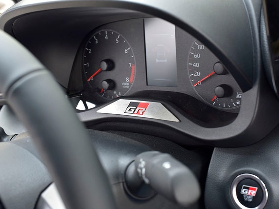 1 Stück Stahlring Dekor Platte Gebürstet XP210 Zubehör Interieur Stahlabdeckung für GR Yaris IV 1 Stück Stahlring Dekor Platte Gebürstet XP210 Zubehör Interieur Stahlabdeckung für GR Yaris IV