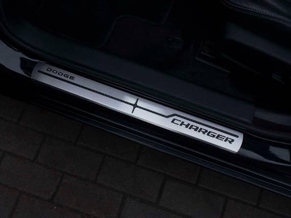 Einstiegsleisten Stahlabdeckung für Dodge CHARGER 2006 Edelstahl