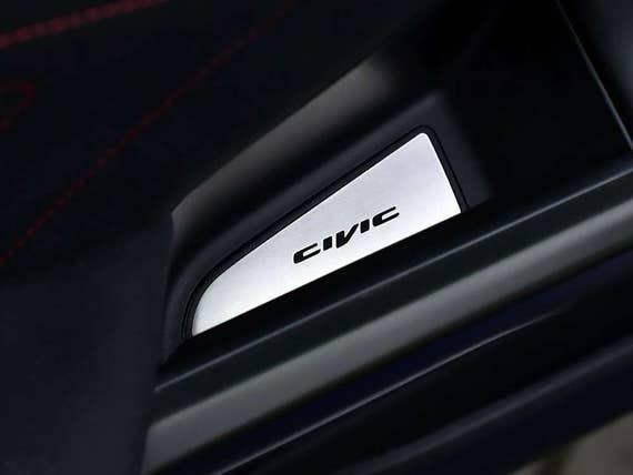 Right-Hand Drive 1pc Steel Pad Dead Rest Pedal Car Upgrade Tuning Custom Interior Accessory - H Emblem Civic IX and Type R IV FK2 Footrest