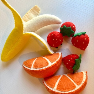 Felt fruits set | strawberries | oranges | banana | Felt breakfast | Healthy food toy | Pretend play food | Play kitchen